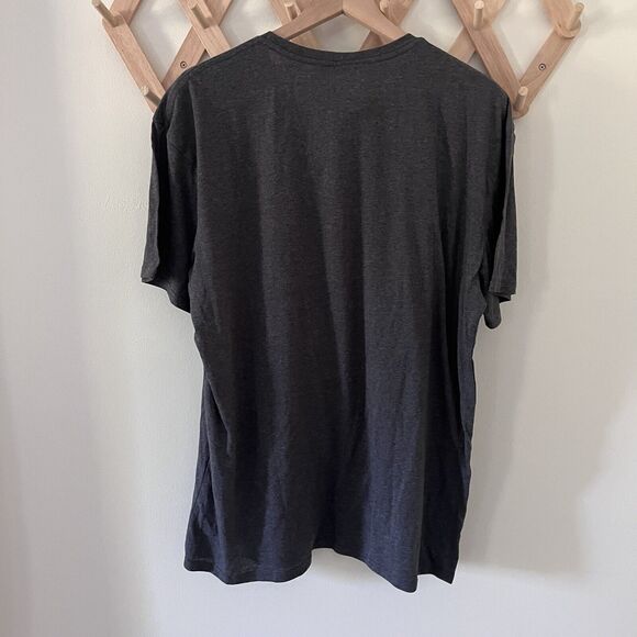 NWT Wednesday Adams Unisex Jenna Ortega Gray Graphic T-Shirt Halloween - XL - Picture 5 of 5